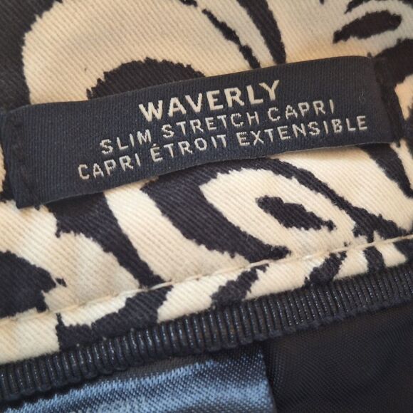 Tommy Hilfiger Slim Stretch Capri Waverly Black White Floral Size 16 Excellent - Picture 6 of 16